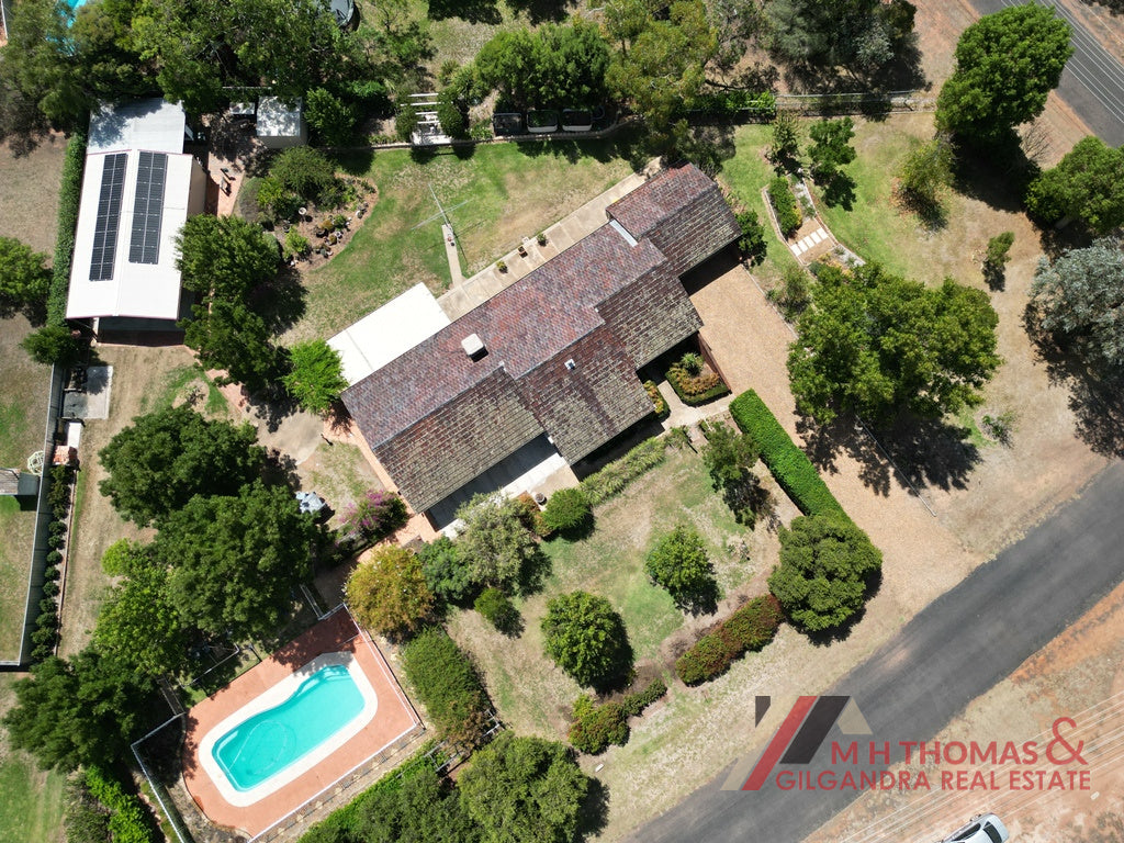 2 Howard Place, Gilgandra NSW 2827