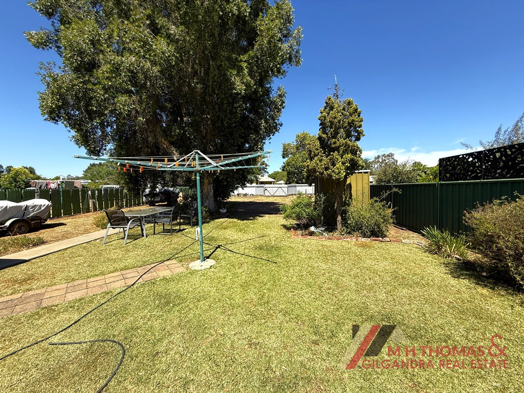 4 Strickland Street, Gilgandra NSW 2827