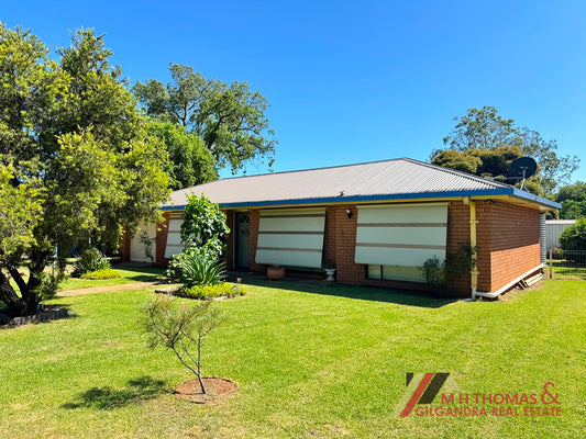4 Sword Street, Gilgandra