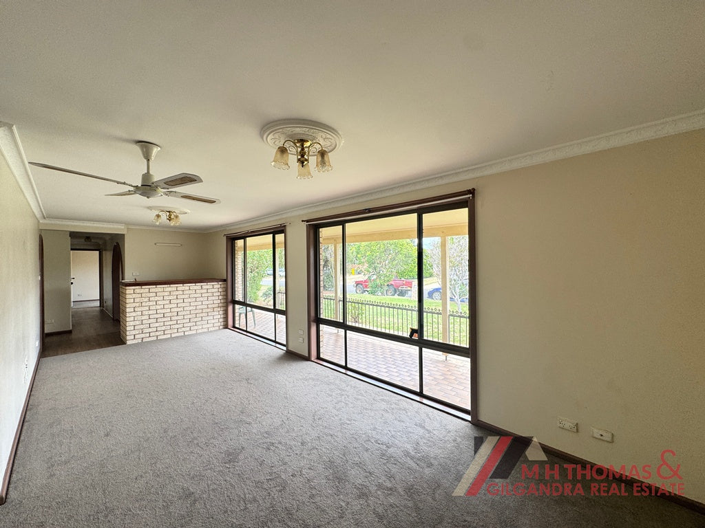 5 IRIS STREET, GILGANDRA