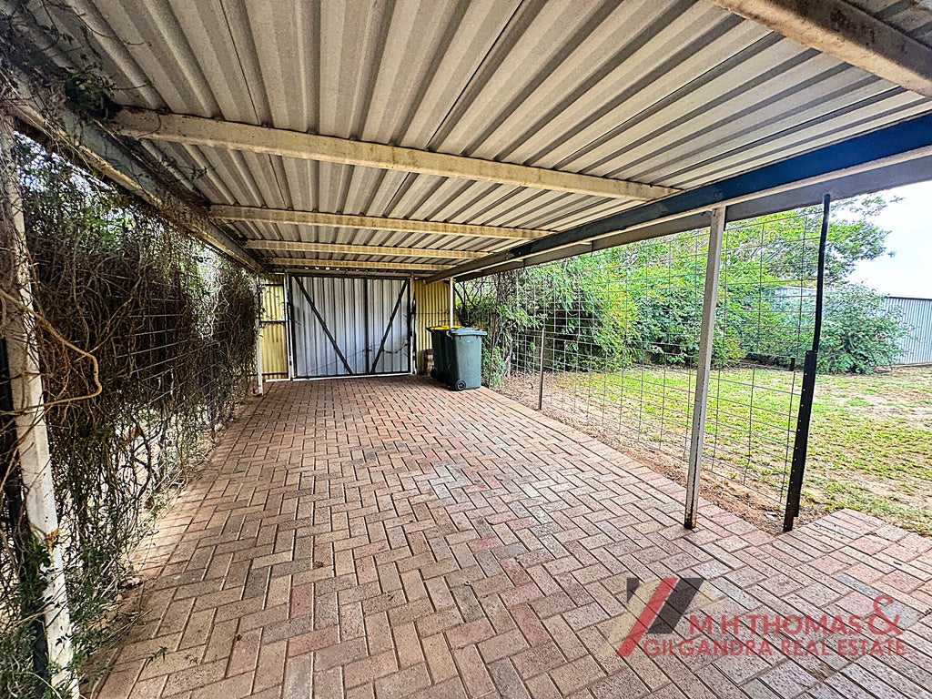 5 IRIS STREET, GILGANDRA