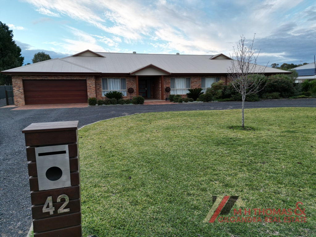 42 Farrar Street, Gilgandra