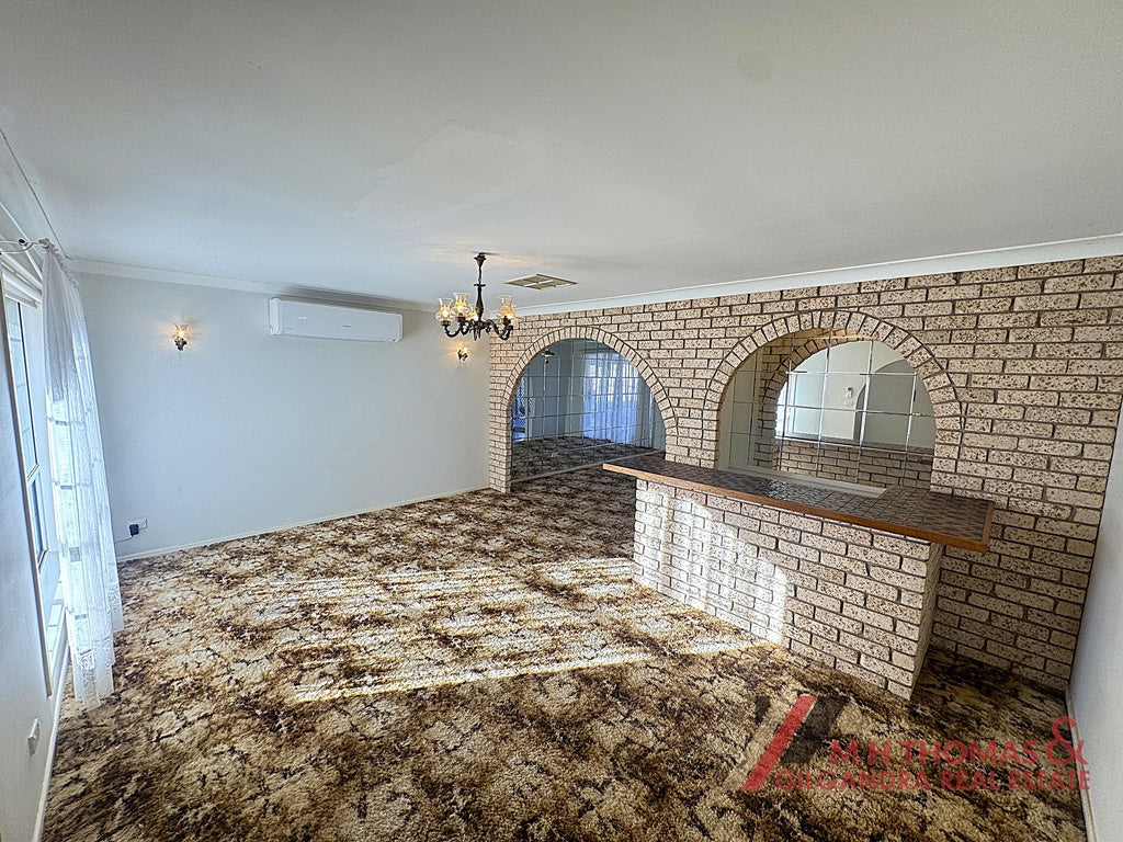 12 Iris Street, Gilgandra NSW 2827