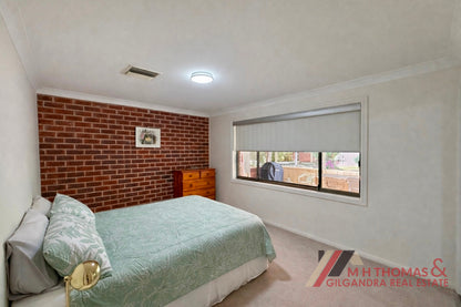 2 Howard Place, Gilgandra NSW 2827