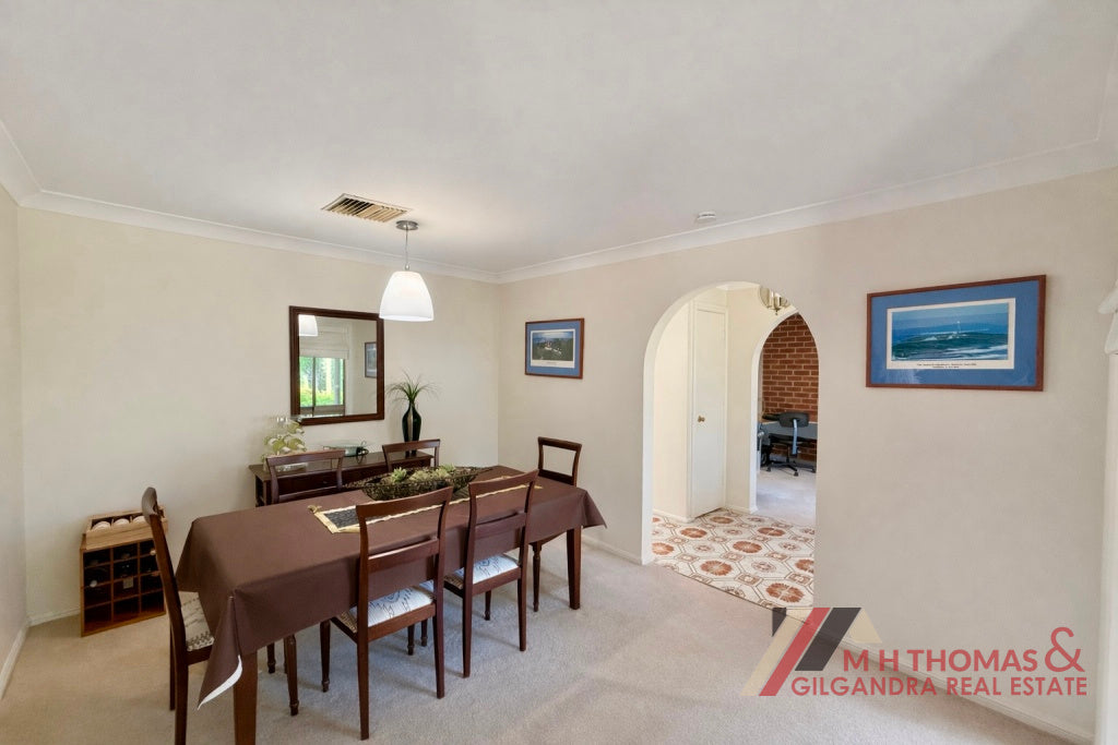 2 Howard Place, Gilgandra NSW 2827