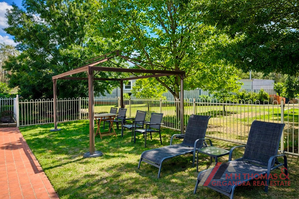 2 Howard Place, Gilgandra NSW 2827