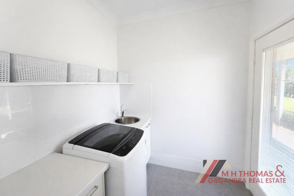 5004 Castlereagh Hwy, Gilgandra NSW 2827