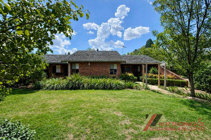 2 Howard Place, Gilgandra NSW 2827