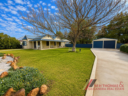 18 Myrtle Street, Gilgandra NSW 2827