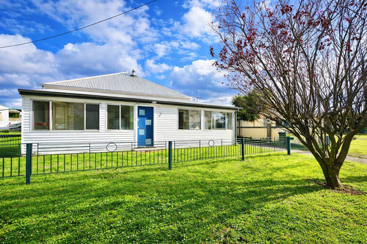 7 Vera Street, Gilgandra NSW 2827