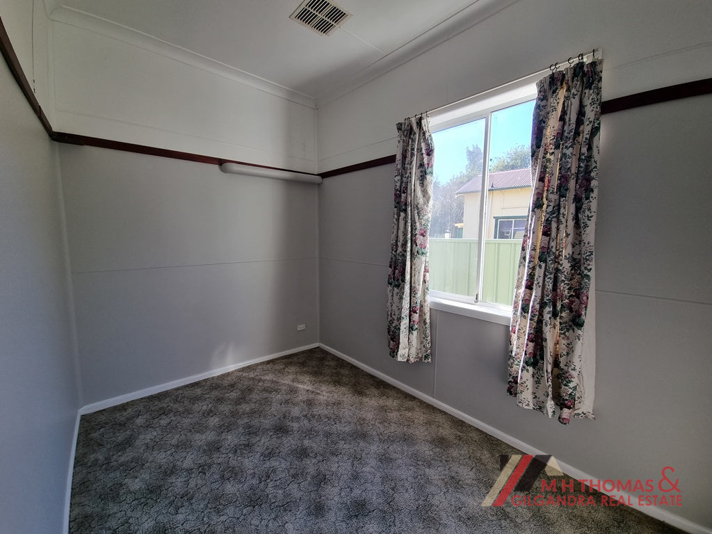 43 Wamboin Street, Gilgandra NSW 2827