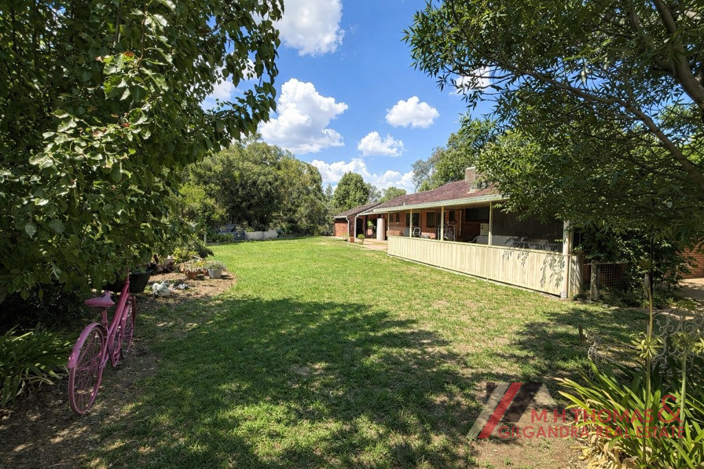 2 Howard Place, Gilgandra NSW 2827