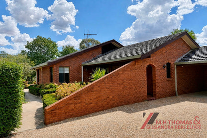 2 Howard Place, Gilgandra NSW 2827