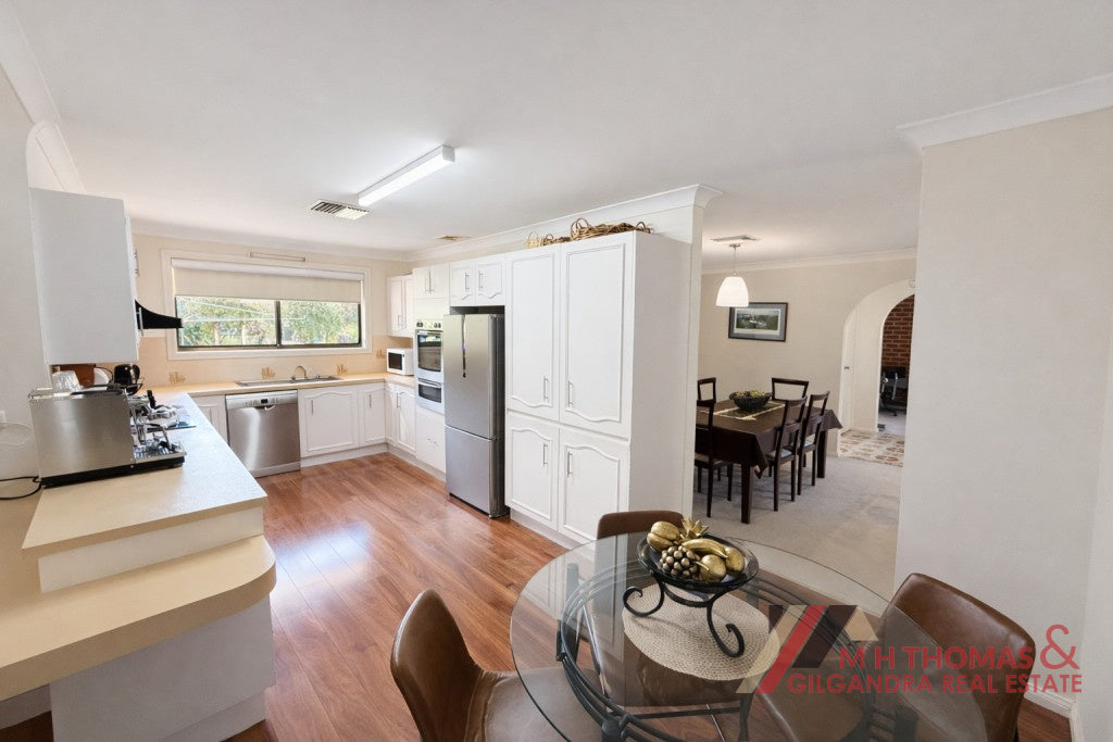 2 Howard Place, Gilgandra NSW 2827