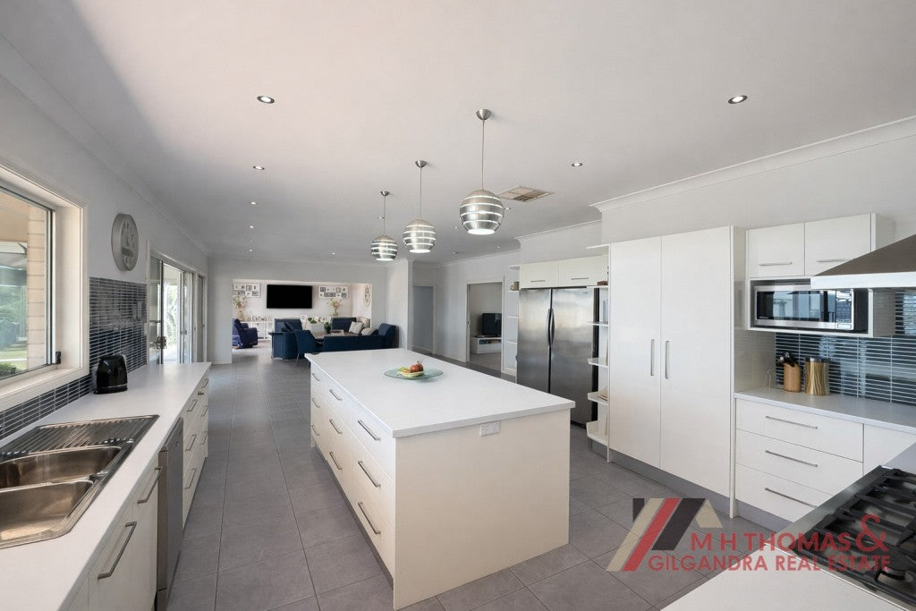 5004 Castlereagh Hwy, Gilgandra NSW 2827