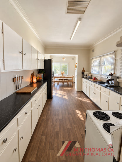 5 Chelmsford Ave, Gilgandra NSW 2827