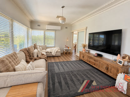 5 Chelmsford Ave, Gilgandra NSW 2827