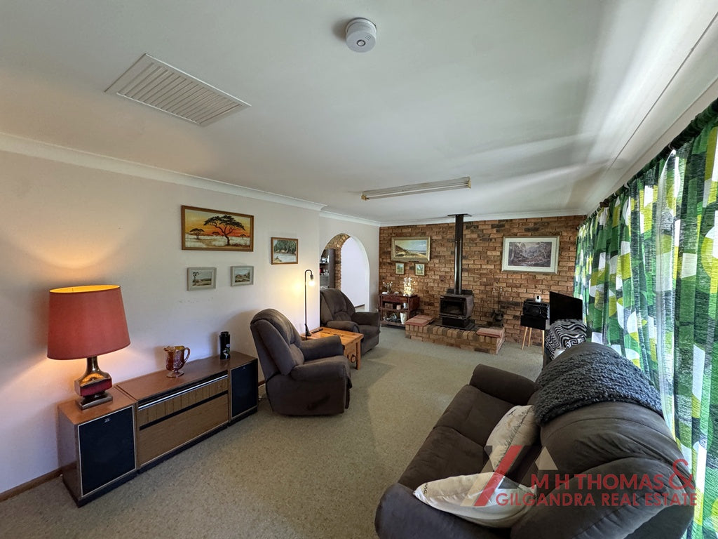 1 Hitchen Cl, Gilgandra