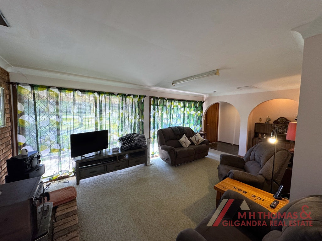 1 Hitchen Cl, Gilgandra