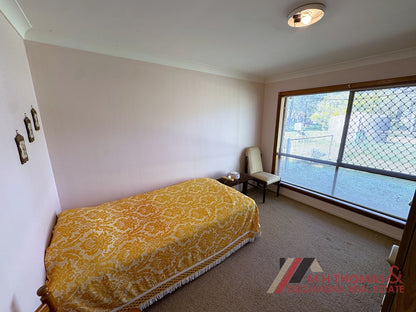 1 Hitchen Cl, Gilgandra