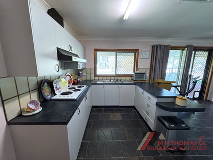 1 Hitchen Cl, Gilgandra