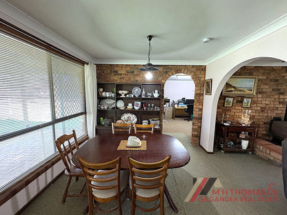 1 Hitchen Cl, Gilgandra