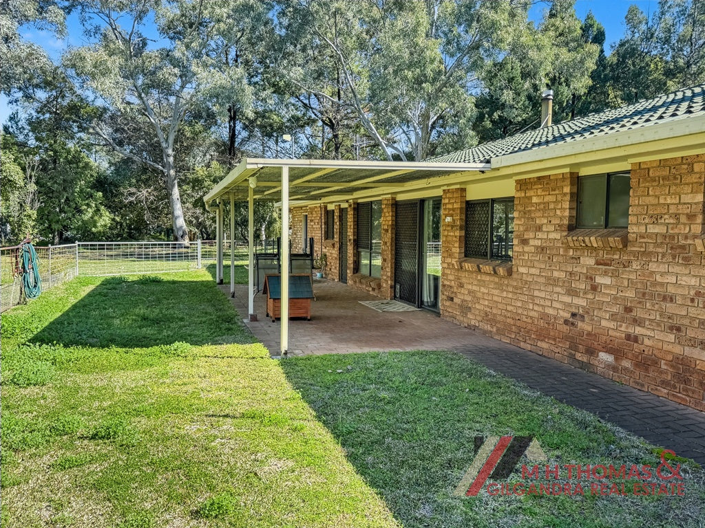 1 Hitchen Cl, Gilgandra