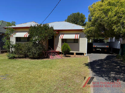 4 Strickland Street, Gilgandra NSW 2827