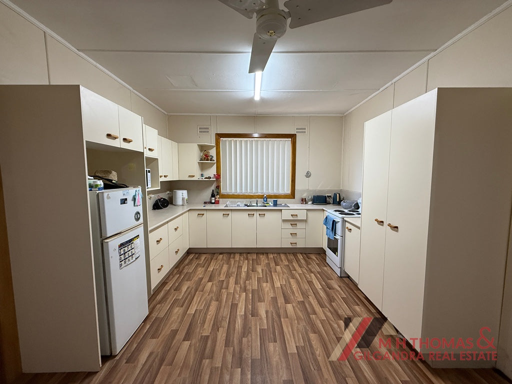 4 Strickland Street, Gilgandra NSW 2827