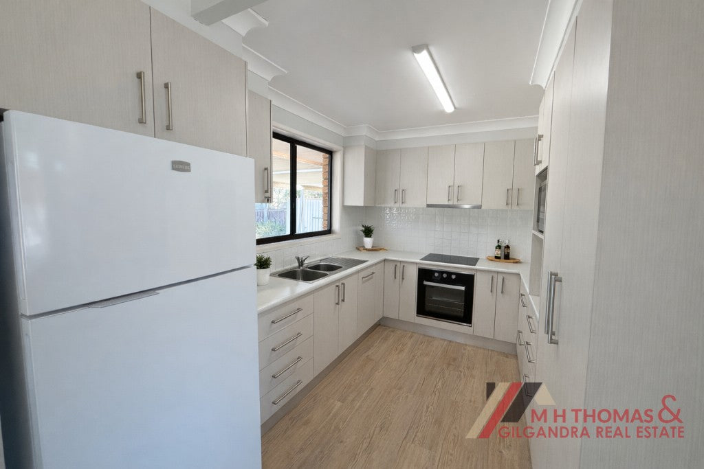 11 Iris St, Gilgandra NSW 2827