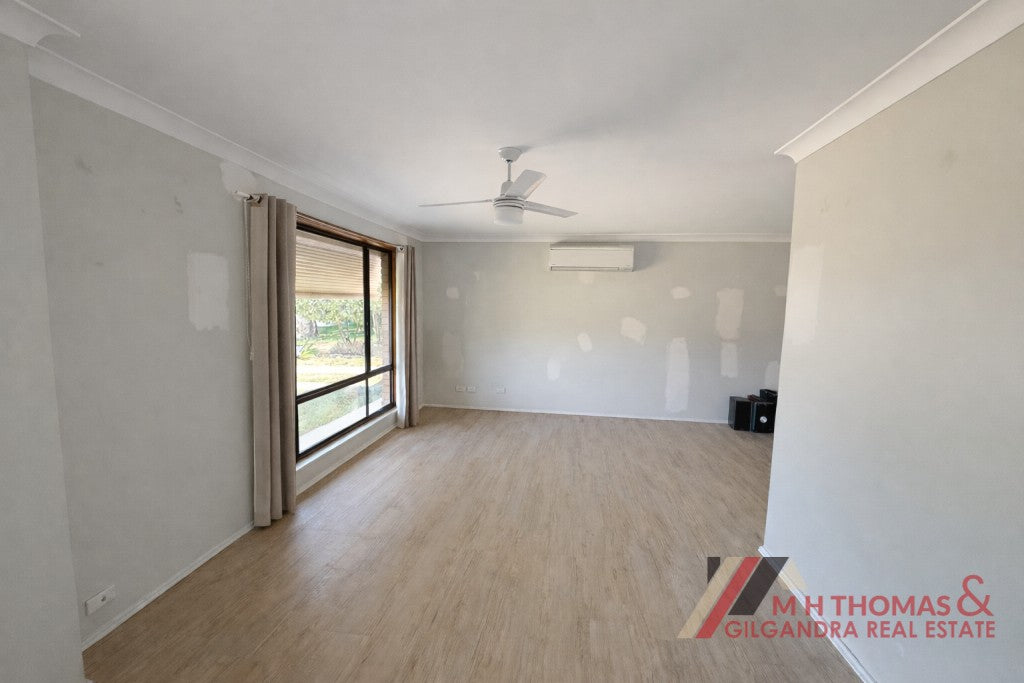 11 Iris St, Gilgandra NSW 2827
