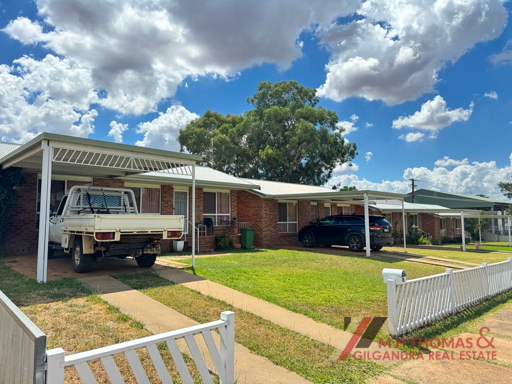 1-4/12 Wrigley Street, Gilgandra - Image 1