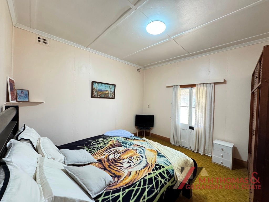 72 Wamboin Street, Gilgandra NSW 2827