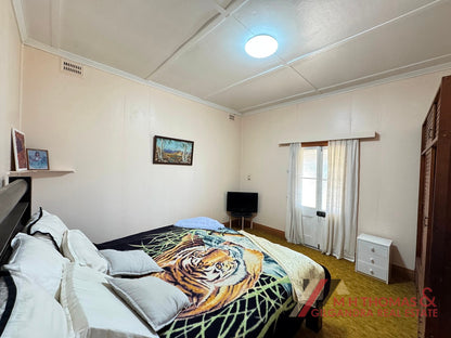 72 Wamboin Street, Gilgandra NSW 2827