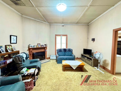 72 Wamboin Street, Gilgandra NSW 2827