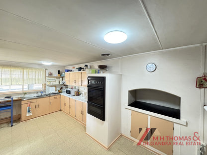 72 Wamboin Street, Gilgandra NSW 2827
