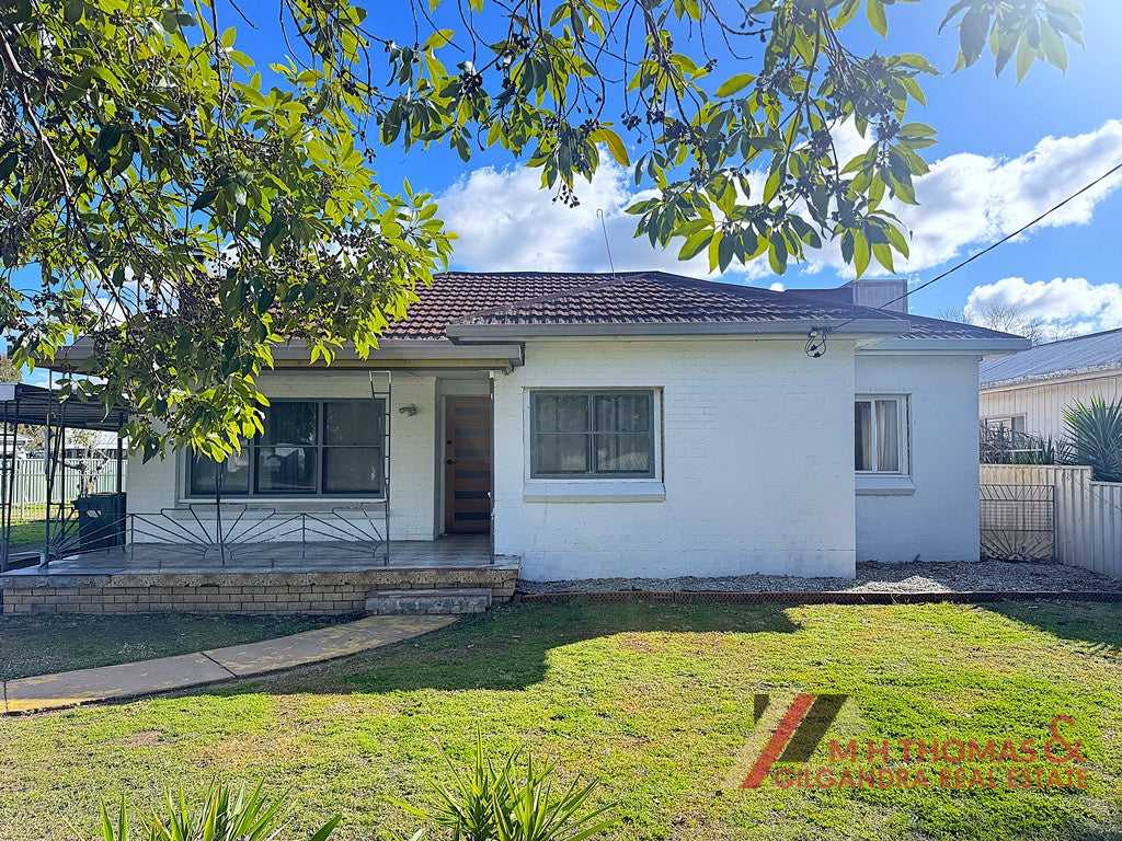 9 Rawson Street, Gilgandra NSW 2827